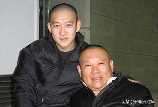 曹云金为什么不把云去掉?谁在背后力捧曹云金