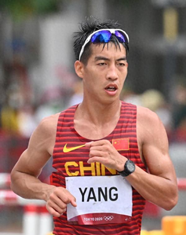 杨绍辉刷新中国马拉松纪录刷新