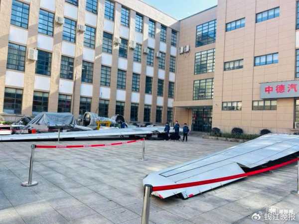 学校花1500万买下空客A320给学生练手