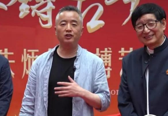 朱炳仁儿子：显摆完儿子显摆老子