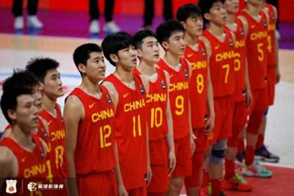 中国U18男篮获得季军!陈家政 张博源22分