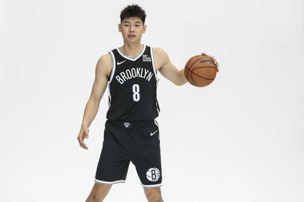 崔永熙拿下NBA生涯首分!在NBA正式登场