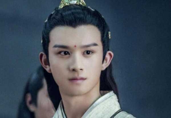 曝《陈情令》主演漆培鑫恋爱出轨